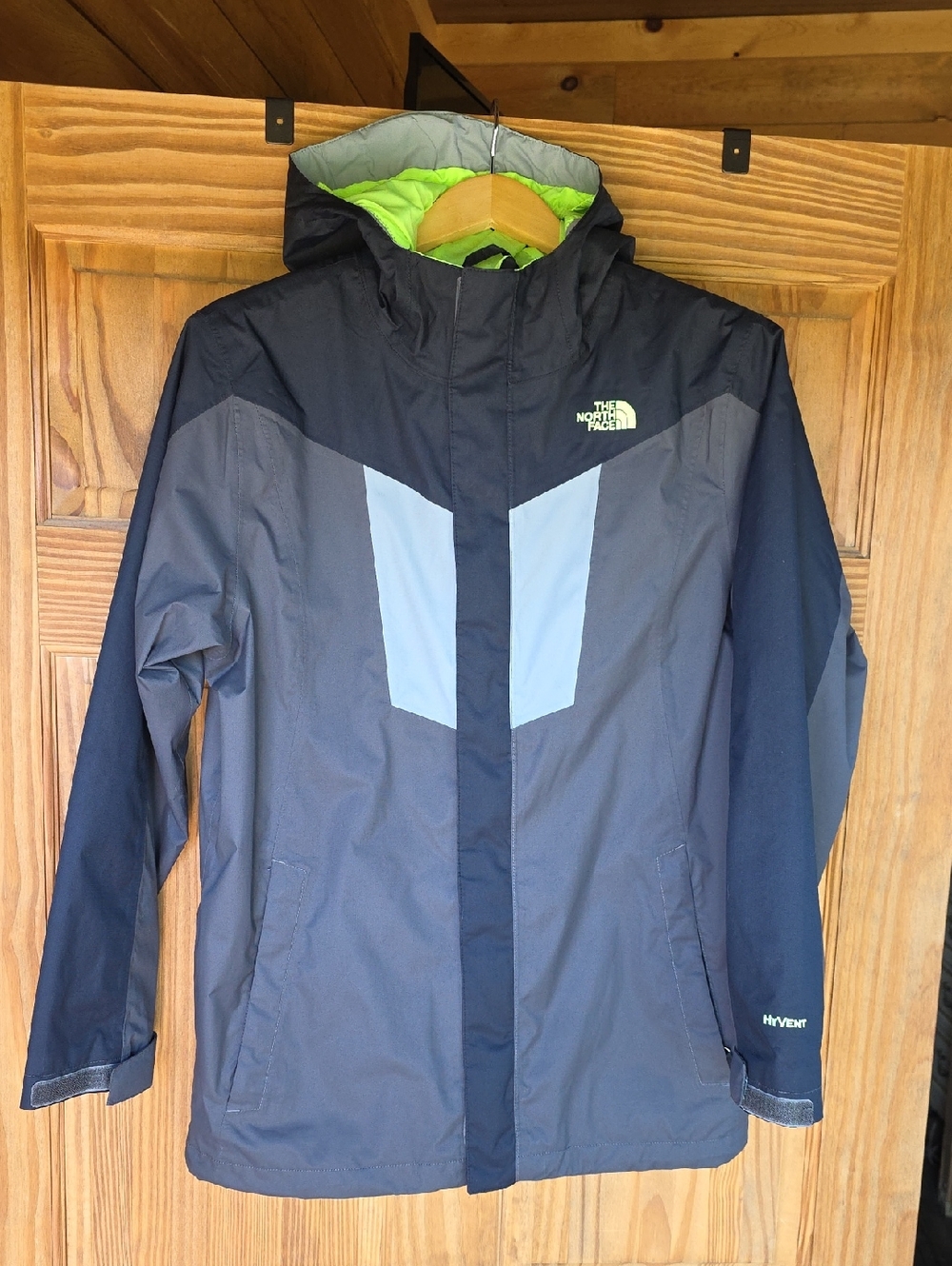 The North Face Boy's XL Hyvent Black & Gray Raincoat with Lime Lined Hood